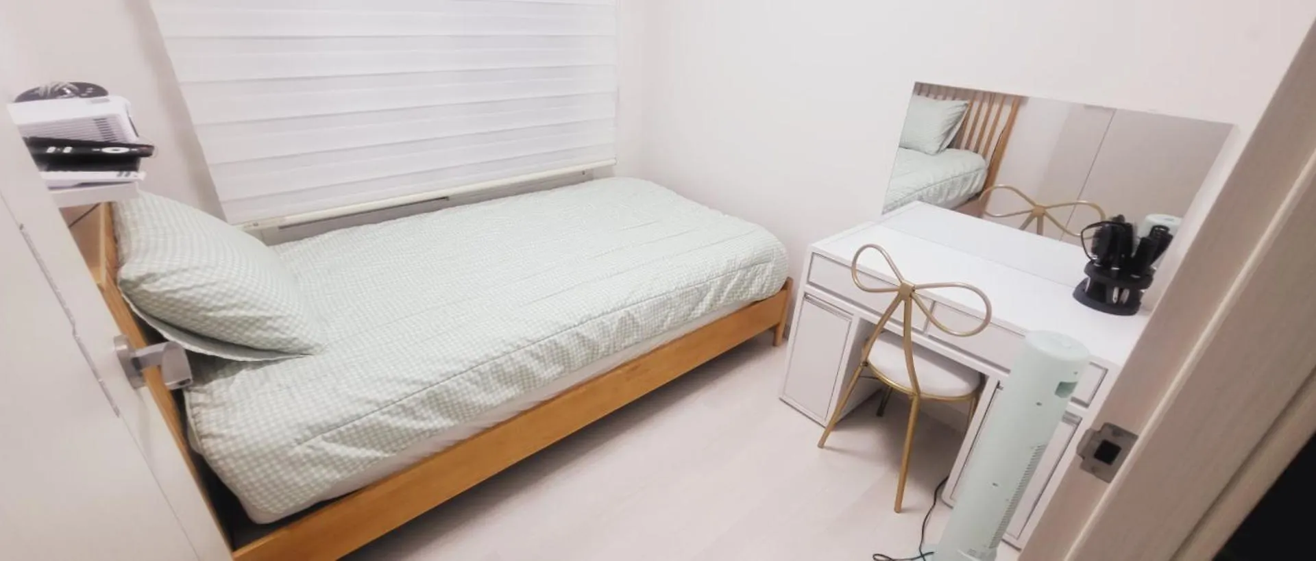 환상적인 뷰의 옐로우 하우스 Apartment Seoul